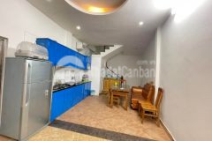 Bán nhà mỹ đình, nam từ liêm,4.4 tỷ,43m2, mt 4.5m,lô góc,tặng nội thất.