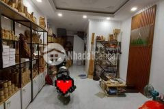 Nhà 70m2 chỉ có 3,9 tỷ lê văn việt quận 9