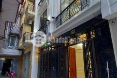 Cần bán gấp căn nhà giáp nhị hoàng mai.