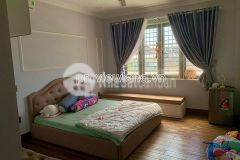 Bán nhà tại đường tô ngọc vân, thủ đức, 214m2 đất, sổ hồng, 1 hầm 3 tầng