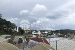 Chính chủ gửi bán lô đất đẹp 2 mặt tiền hẻm ô tô view thành phố ở p6 đà lạt