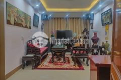 Nhà riêng phố nguyễn văn lộc