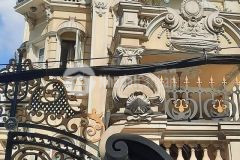 Biệt thự đẳng cấp thượng lưu. đặc chuẩn gổ đỏ.