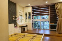 Chính chủ cần bán mặt phố hàm tử quan, hoàng kiếm vỉa hè, 2 mặt phố, giá chỉ 6.1 tỷ.