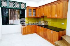 Bán nhà lạc long quân, tây hồ, 38m2, 5t, siêu đẹp, sát hồ, chỉ 4.95tỷ