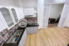 Cần bán nhà thổ quan ngõ nông, rộng dt 30mx5 giá 2.85 tỉ.