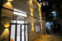 Bán nhà mới 3 tầng hẻm xe hơi thông ngang 6m chỉ hơn 5 tỷ phường 26 bình thạnh