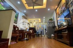 Bán nhà đẹp hào nam, đống đa, 39m, 4t, ô tô, ngõ thông, giá rẻ chỉ 4 tỷ