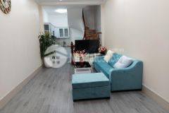 Bán nhà đẹp đê la thành, đống đa, ngõ thông, 39m, 4t, giá rẻ 3.99 tỷ