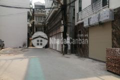 Bán nhà 5t, đường nguyễn sơn, dt 31m2,mt 5.7m, ngõ rộng, ô tô vào nhà, giá hơn 6tỷ xíu.