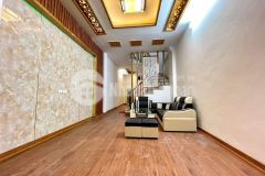 Bán nhà nam dư 35m2, 5 ngủ, ô tô tải đỗ cửa, ô tô tránh 10m