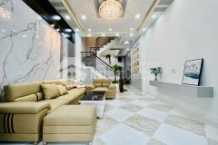 Bán nhà siêu đẹp, 60m2, 4,2x14m, d2, nguyễn gia trí, bình thạnh, 2 lầu