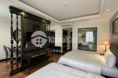 Bán khách sạn 1 trệt 5 lầu ngay đường thuỳ vân bãi sau.