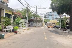 Kẹt vốn cần bán gấp lô đất mt vị trí cực đẹp đường số, tân quy, q7