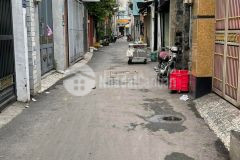 Bán nhà lê thị hồng, lô góc, ba mặt thoáng, 43,5m2, 4,3 tỷ.