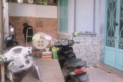 Siêu hiếm, sát mặt tiền, 50m2, 2 tầng, 2pn, sân rộng,1 đời chủ, bán rẻ.