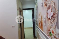 Nhà phân lô trần quốc hoàn cầu giấy thang máy kinh doanh 50m.