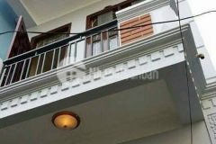 Cần bán gấp căn nhà định công thượng.