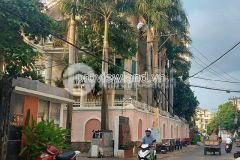 Bán biệt thự hoa hồng khu compound, góc 2 mt đường, 3 tầng, 488m2 đất