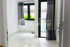 Q10 tô hiến thành, p.15. nhà mới đẹp, dọn vào ở ngay, 2t, hẻm thông hồ bá kiện, nở hậu,5.5 tỷ.