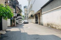 Bán hòa hưng, quận 10, 4 tầng btct, mt 4m, hẻm xe tải, giá rẻ