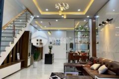 Bán gấp nhà nguyễn khánh toàn 50m2 5 tầng cực đẹp