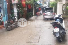 Nhà mặt ngõ kinh doanh phân lô thái hà ô tô tránh