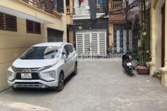 Chị gái nhờ bán nhà phố dương quảng hàm cầu giấy