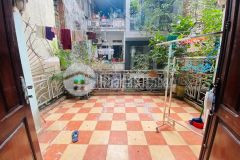 Ngọc lâm, 68m2, đầu tư, 2 cổng vào, ngõ thông, ô tô 20m giá 4.2 tỷ