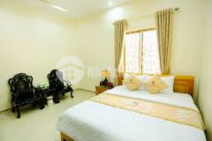 Bán khách sạn 1 trệt 6 lầu mặt tiền đường bàu sen khu á châu,hướng tây bắc.