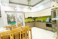 Bán nhà phố cầu giấy, 5 tầng, ô tô, hơn 3 tỷ, 0961905298