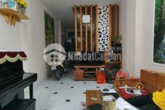 Nhà đẹp trương định ngay ngã tư bạch mai, đại la 37m 5 tầng giá 4.5 tỷ xem là mê.