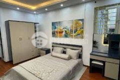 Cần bán gấp nhà ngõ 33 văn cao giá 5,05 tỷ, 45mx4t, đẹp, nt cao cấp