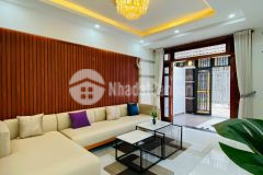Quang trung hxh 3 tầng ngang 5m dt60m2 sát vincom giá chỉ 3.x tỷ
