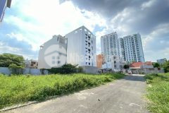 Bán đất đường nhựa nội khu 791 trần xuân soạn q7. dt 4.2x16m. giá 7.6 tỷ