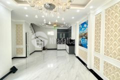 Bán nhà 5 tầng kiến trúc pháp phúc lợi 48m2, mt 4,6 giá nhỉnh 3 tỷ