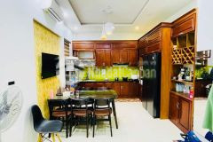 Nhỉnh 5 tỷ có ngay nhà lô góc lê đức thọ, dt 50m2, ngõ ô tô