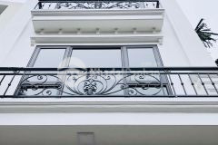 Bán gấp nhà dương quảng hàm,cầu giấy,45m,4t,3.7m,chỉ 4.4 tỷ lh hải cg 0966866250