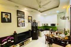 Bán gấp nhà phố thái hà đống đa hà nội dt40m2. 5t.giá 7 tỷ.lh0968595028