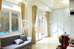 Nhà đẹp cách mạng tháng 8, kinh doanh đỉnh, diện tích khủng 40m2.