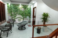 Bán nhà nghĩa đô 45m2 5 tầng mt 5m giá hơn 8 tỷ