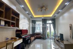 Nhà mặt tiền cực đẹp, hiện đại,tới 81m2