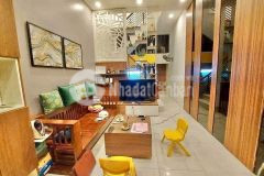 Bán nhà phố trung tâm đống đa 50m 4 tầng mt 4m ngpc thông thoáng nhỉnh 5 tỷ