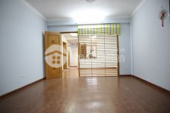 Bán gấp ch tập thể tầng 2 giảng võ giá 2.2 tỷ, 55m2, nt đầy đủ, view đẹp