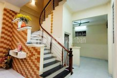 Gia đình cần bán nhà võng thị, 20m ra ô tô, sát hồ tây, 49mx4t, giá chào 5.34 tỷ.