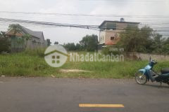 Hơn 2000m2 đất mặt tiền ở lương hòa, bến lức, long an