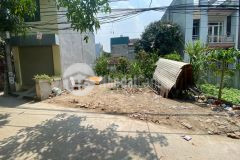 Phúc lợi long biên 40m2 x mt 4m đất vuông vắn ô tô 7 chỗ qua nhà. nhỉnh 2 tỷ.