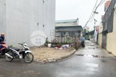 Bán đất dương xá gia lâm dt 107m2, mt 7.2m, lô góc 2 mặt tiền, gần đường 5, tiện kd