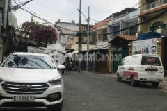 Bán nhà biệt thự rộng rãi và thoáng mát ngay nguyễn xí, bình thạnh, giá mềm lh 0932159524