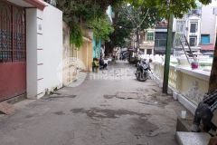 Bán nhà nguyễn đình hoàn cầu giấy 68m 3 tầng 5.5 tỷ ô tô đỗ cửa 50m ra phố 2 thoáng diện tích rộng